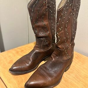 Frye women’s cowboy boots 7.5